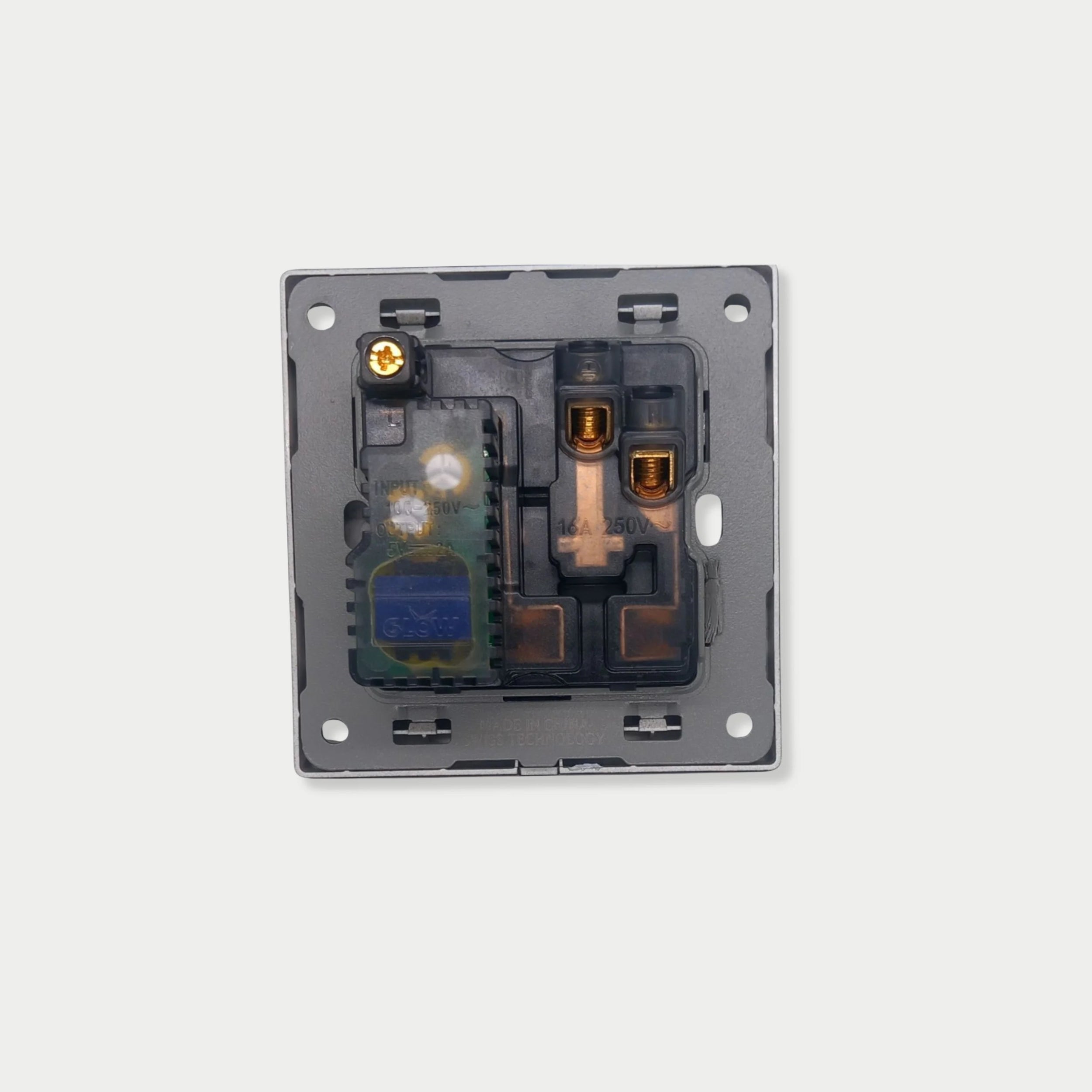 Multi Socket with USB + Type C